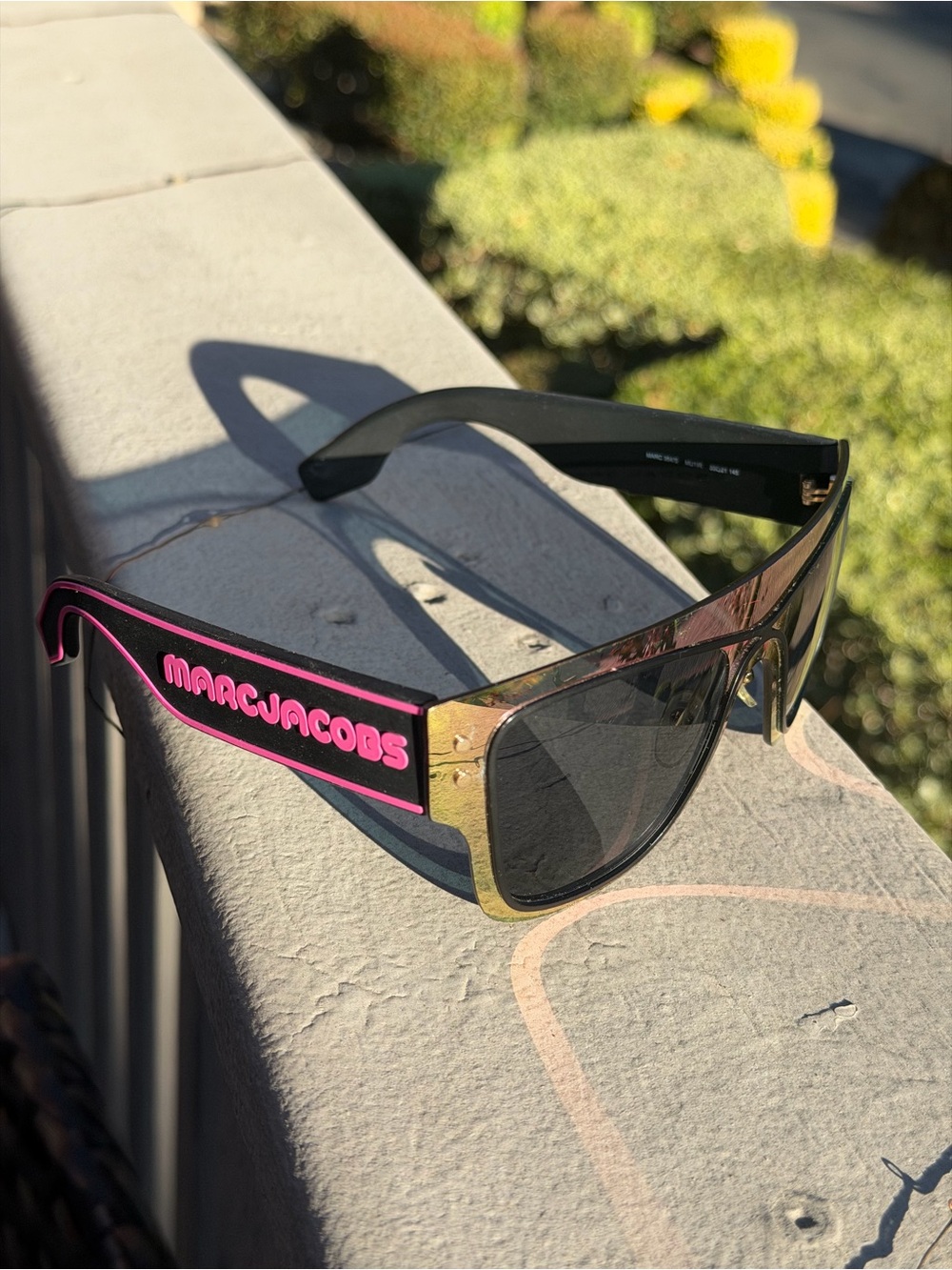 Marc Jacobs Black Sunglasses with Pink Logo Accent